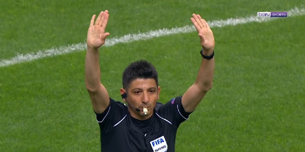 Adana Demirspor-Trabzonspor maçına damga vuran hata!