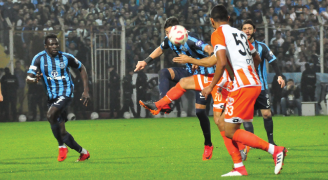 Adana derbisinde gülen taraf: Adanaspor 1-0