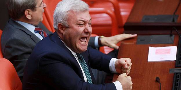 CHP'nin yalanı yatsıya kadar bile dayanmıyor! Emniyet, Tuncay Özkan'ın paylaşımını görüntülerle yalanladı