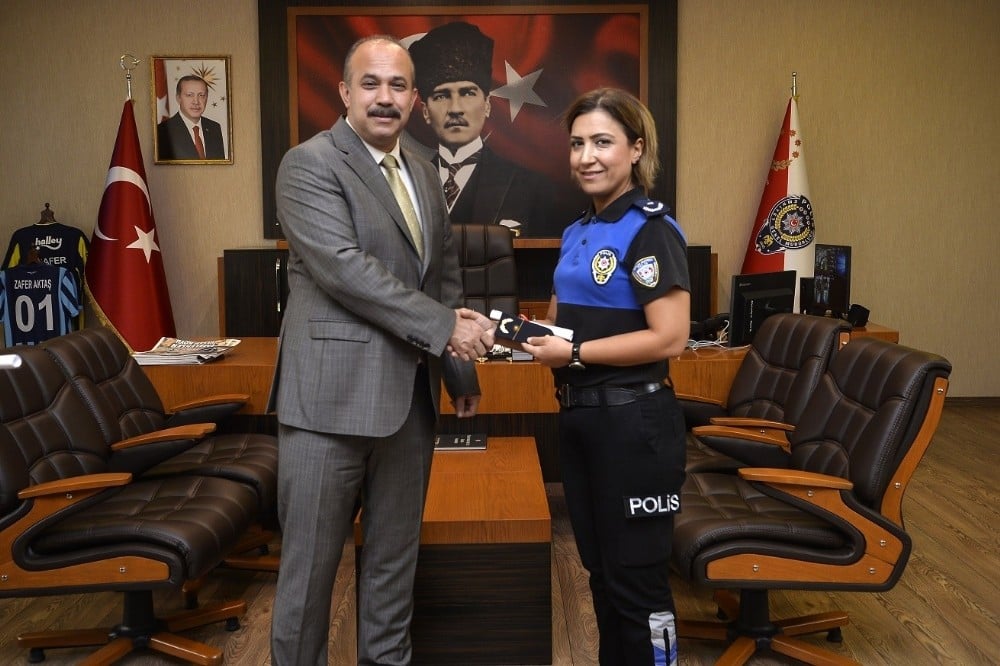 Adana Emniyeti’nde 16 personel terfi etti 