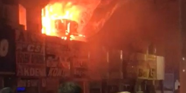Adana otogarında yangın
