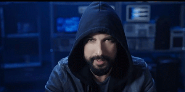 Adana tatlıcısı silindir gibi geçti! Mega balon Tarkan'a soğuk duş