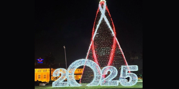 Adana yine yaptı yapacağını! 2024'e değil 2025'e girdiler!