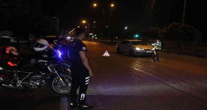 Adana'da 2 bin 650 polisle “Huzur ve Güven” uygulaması