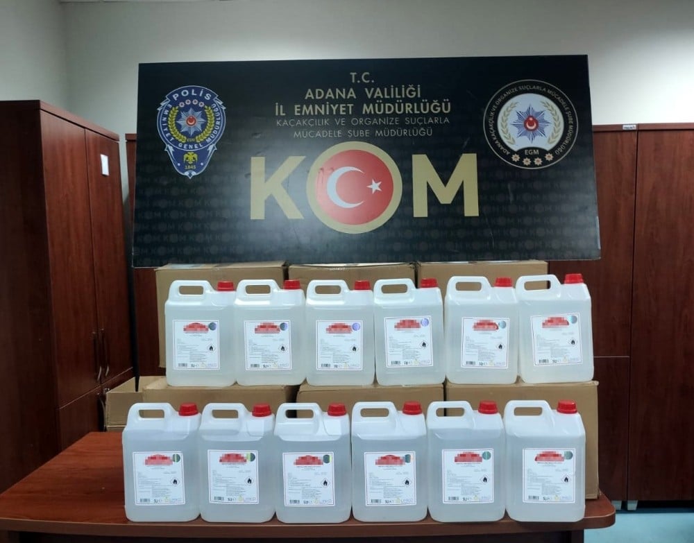 Adana’da 200 litre kaçak etil alkol ele geçirildi 