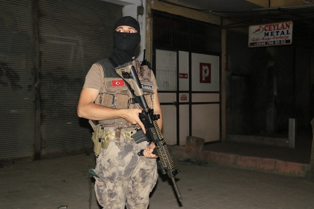 Adana’da 270 polisle narkotik uygulaması 