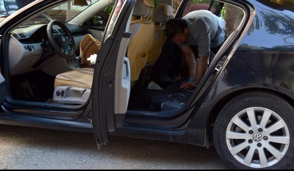 Adana'da 30 kilo toz esrar bulundu