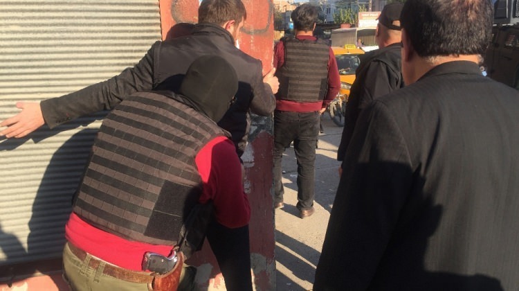 Adana’da 350 polisle terör operasyonu!