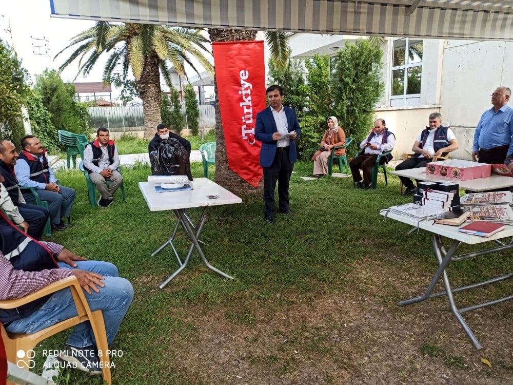 Adana’da 50. yıla pastalı kutlama 