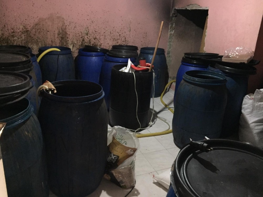 Adana’da 650 bin liralık kaçak içki ele geçirildi 