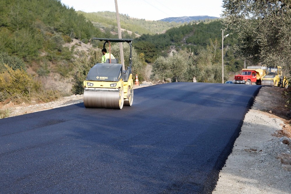 Adana’da asfalt çalışmaları 