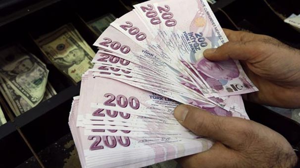 Adana'da banka çalışanı son anda önledi!
