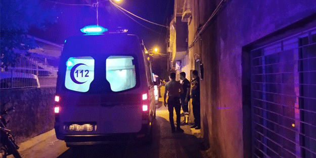 Adana'da bıçaklı kavga: Yabancı uyruklu kadın yaralandı