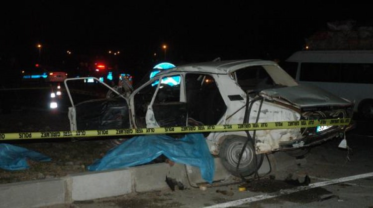 Adana'da cenaze dönüşü feci kaza