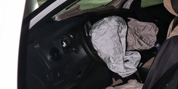 Adana'da cenazeye giden aile kaza yaptı: 1'i ağır, 3 yaralı