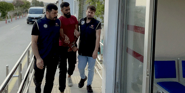Adana'da DEAŞ'a yönelik operasyonda 10 şüpheli yakalandı