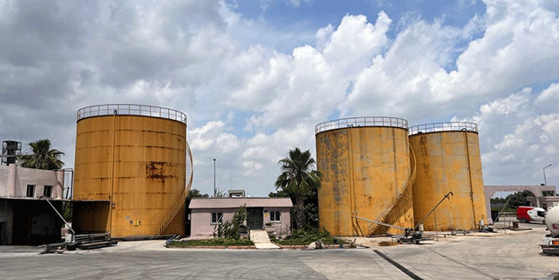 Adana'da dev operasyon: 1 milyon 300 bin 678 litre kaçak akaryakıt ele geçirildi