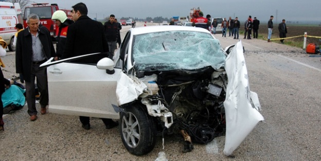 Adana'da feci kaza: 4 ölü 5 yaralı