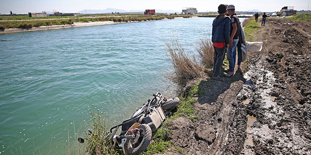 Adana'da feci kaza! Oğlunu kurtaran babanın cesedi 5 kilometre uzakta bulundu