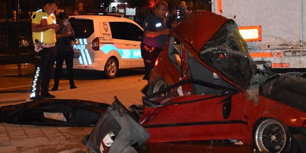 Adana'da feci kaza: Ölüler var