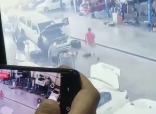 Adana'da feci kaza! Oysa arabayı tamir edecekti...