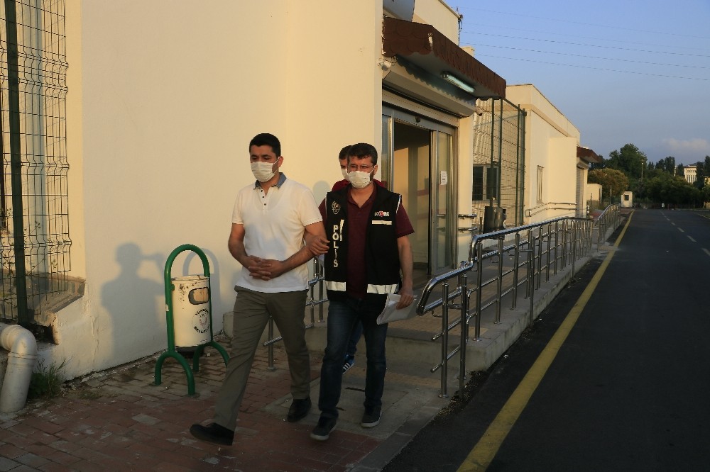 Adana’da FETÖ operasyonu: 5 gözaltı 