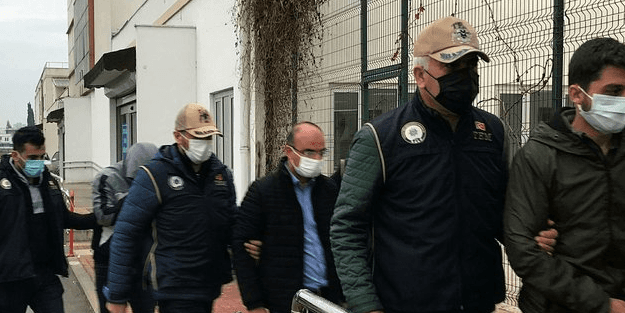 Adana'da FETÖ operasyonu: Gözaltılar var