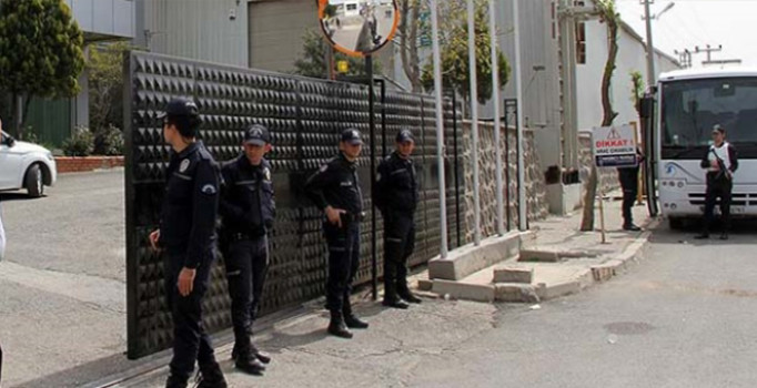 Adana'da FETÖ operasyonu kapsamında 54 şirkete daha kayyım