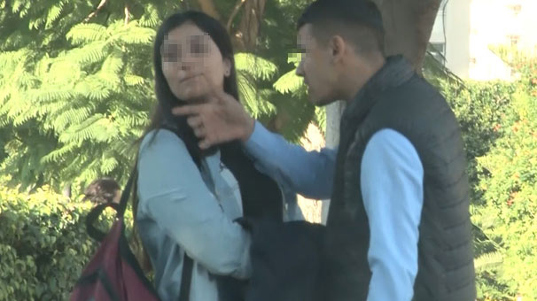 Adana'da genç kıza herkesin ortasında şiddet
