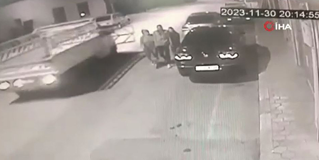 Adana'da ilginç kaza! Yolda yürürken bir anda neye uğradığını şaşırdı