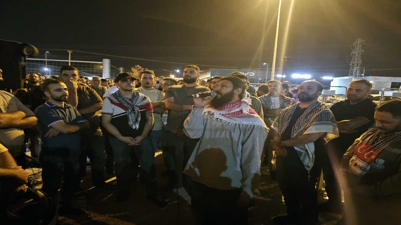 Adana’da İsrail'e öfke seli! ABD Konsolosluğu'na taş yağdı