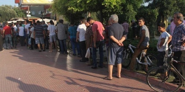 Adana'da kar kuyruğu!