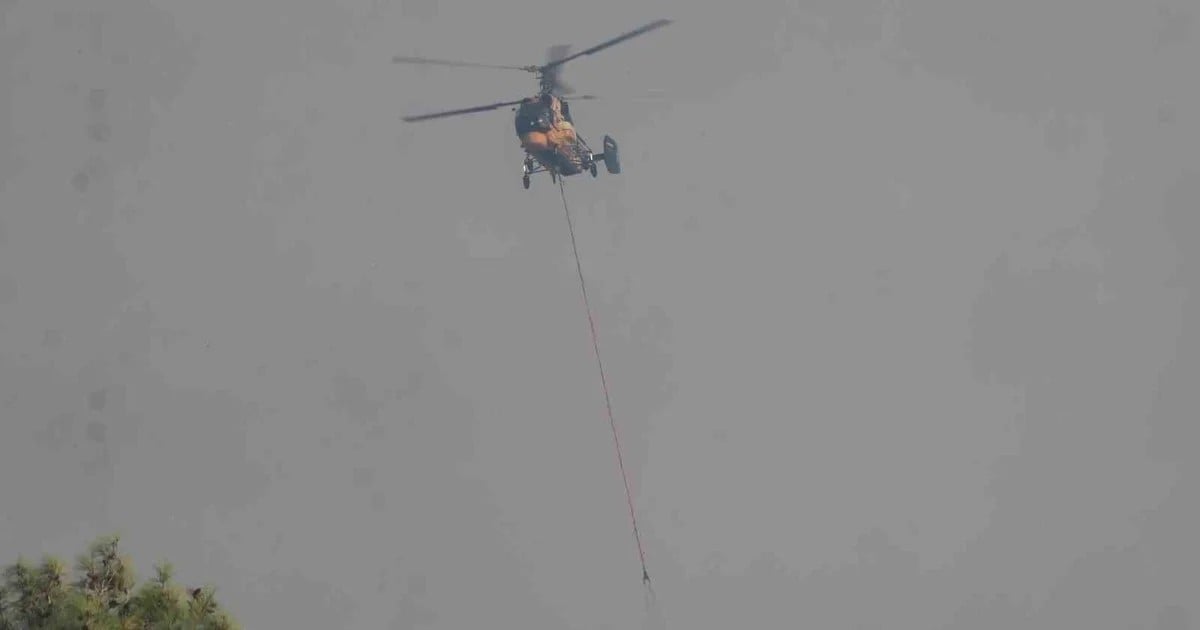 Adana'da Karaisalı ve Feke yangınlarına 2 uçak, 8 helikopter ve 263 personelle müdahale
