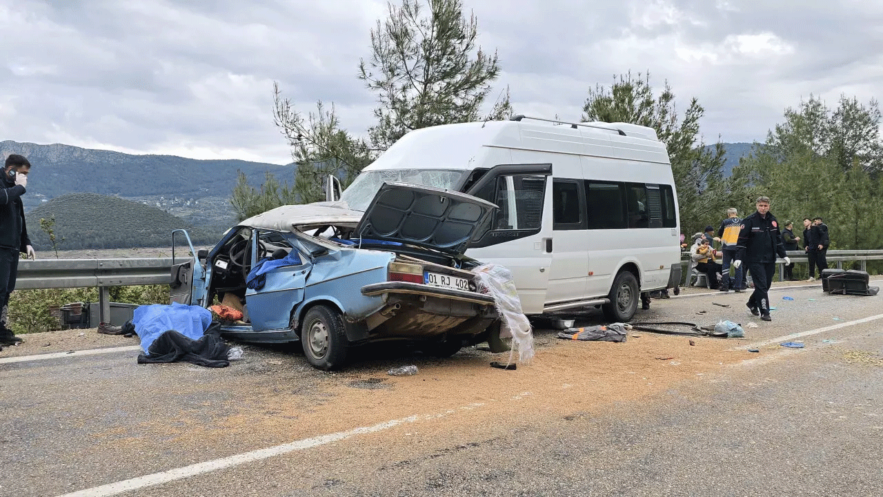 Adana'da katliam gibi kaza: Çok sayıda ölü ve yaralı var!