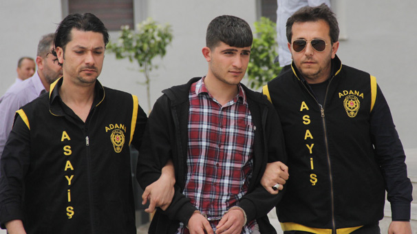 Adana'da kavgayı ayırmak isterken katil oldu