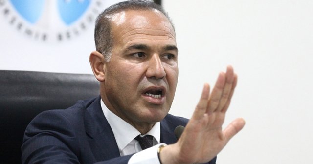 Adana'da 'Kenan Evren Bulvarı', 'Devlet Bahçeli Bulvarı' oldu