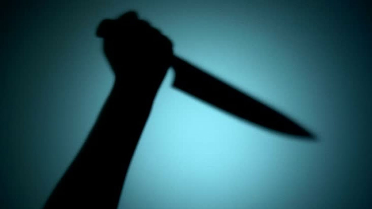 Adana’da ‘ne bakıyorsun’ kavgası! Baba öldü, 2 oğlu yaralı