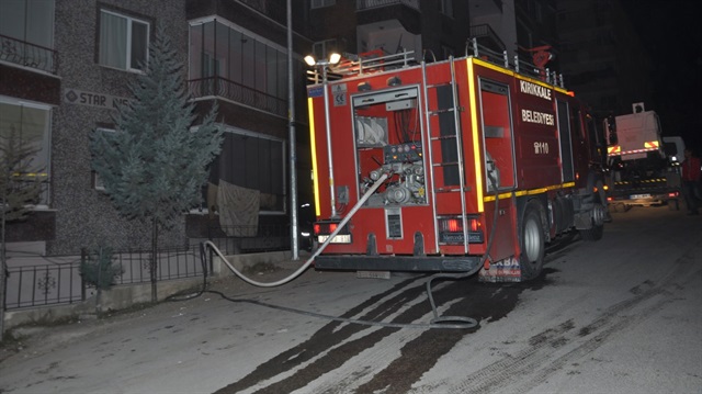 Adana'da öğrenci evinde yangın