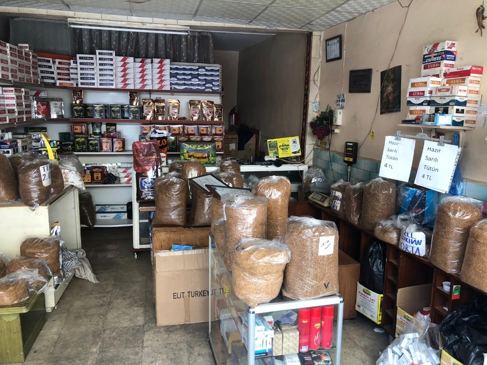 Adana’da okul önlerinde tek dal sigara satışına savaş 