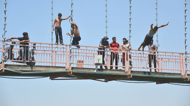 Adana'da ölümüne serinlik!