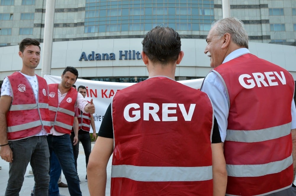Adana’da otel işçilerinin grevi sona erdi 