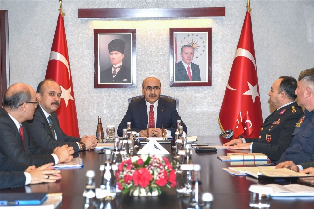 Adana’da otobüs kazalarının önlenmesine yönelik toplantı 