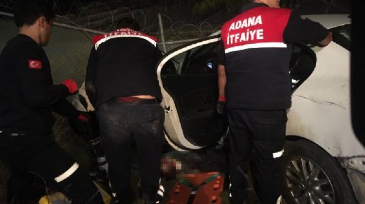 Adana'da otomobil şarampole uçtu: 1 ölü, 1 yaralı