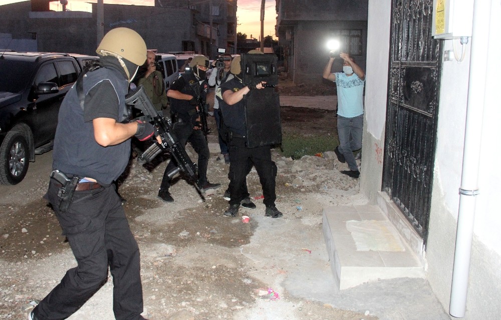Adana’da PKK operasyonu: 10 gözaltı 