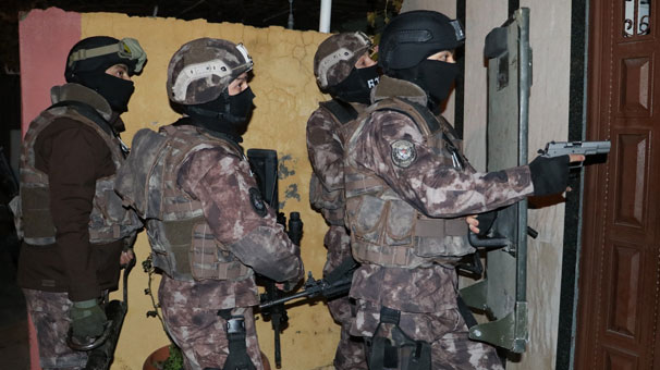 Adana’da PKK operasyonu: 9 gözaltı