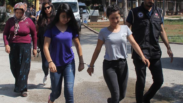 Adana'da PKK/KCK operasyonu 17 kişi gözaltında