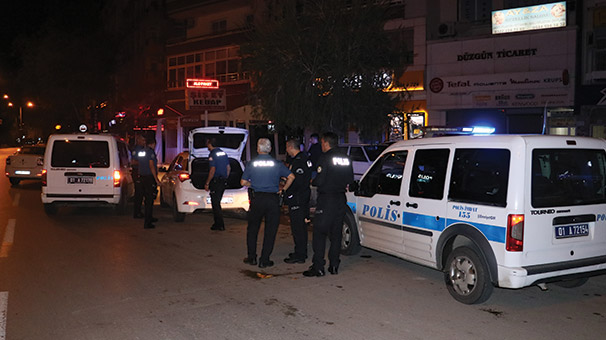 Adana’da PKK/KCK üyesi olduğu iddiasıyla aranan şahıs polisten kaçamadı