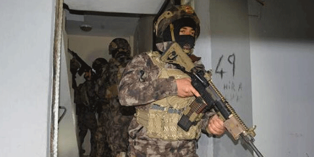 Adana’da şafak vakti operasyon!