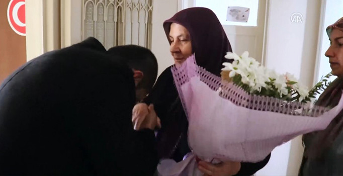 Adana'da şehit annesine 2,5 lira için hakaret eden otobüs şoförü özür diledi