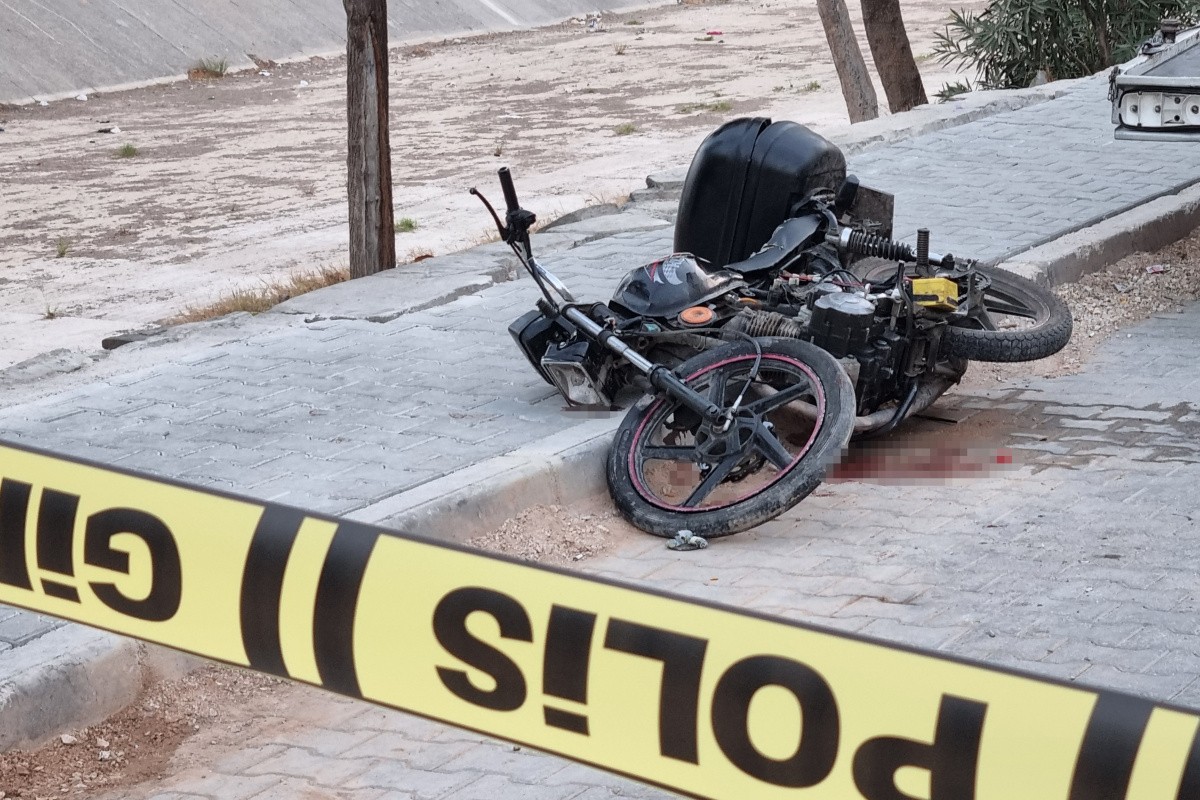 Adana'da silahlı saldırıya uğrayan motosikletli öldü